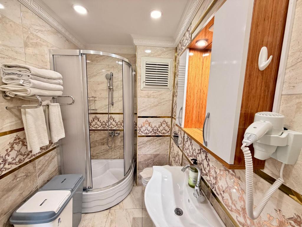 Appartement 2 chambres meublé avec balcon à Narjiss, Fez