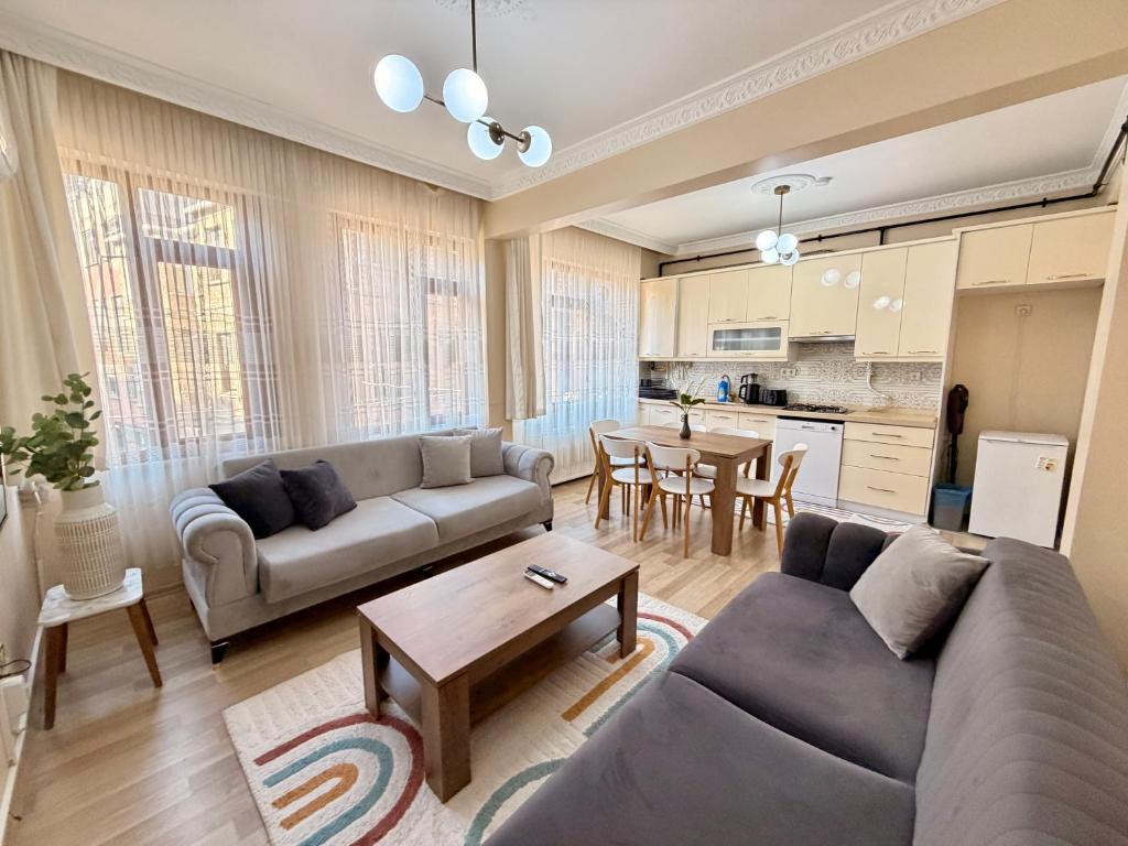Appartement 2 chambres meublé avec balcon à Narjiss, Fez