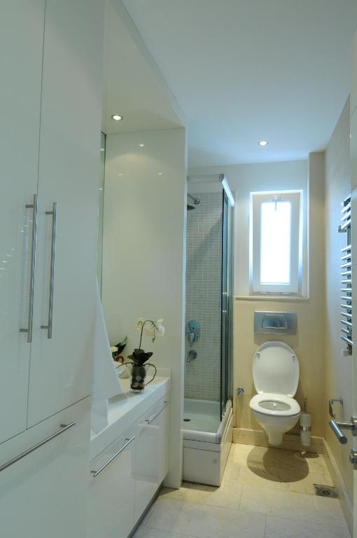 Studio meublé avec balcon à Iberia, Tanger