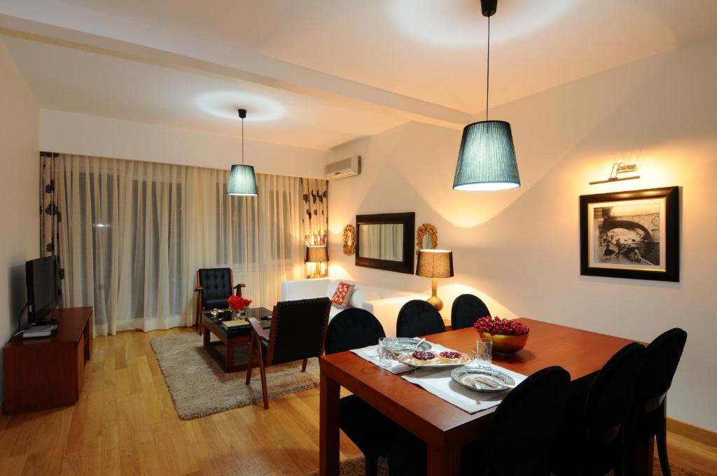 Studio meublé avec balcon à Iberia, Tanger