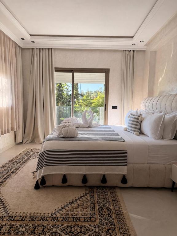 Villa 11 chambres meublée avec piscine à Talborjt, Agadir