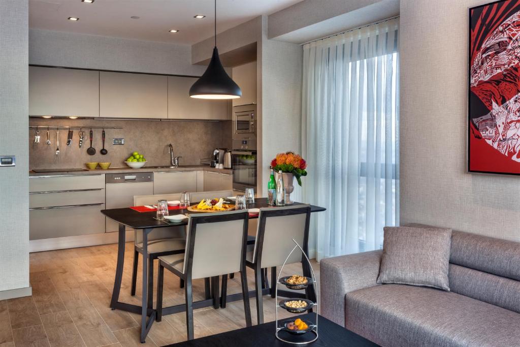 Studio meublé 90 m² avec balcon et vue mer à Agdal, Fez