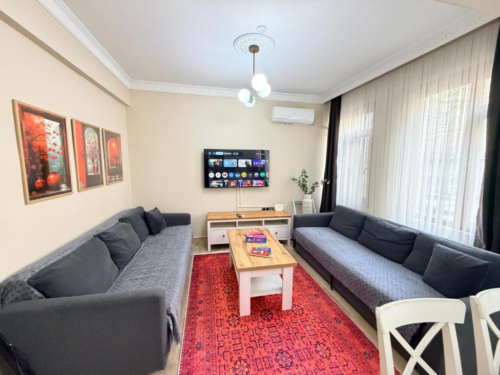 Appartement 2 chambres meublé avec balcon à Narjiss, Fez