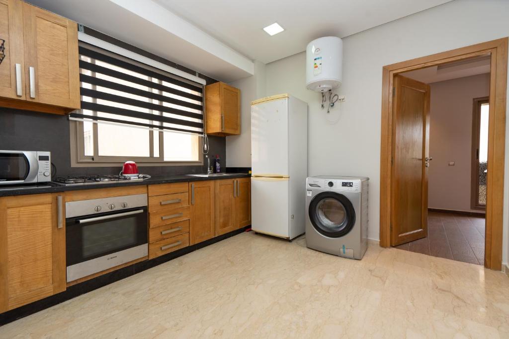 Studio moderne à Ain Diab – Location journalière